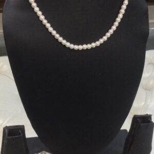 Pearl Chain with Bracelet