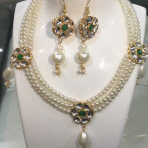 Pearl Kundan Choker